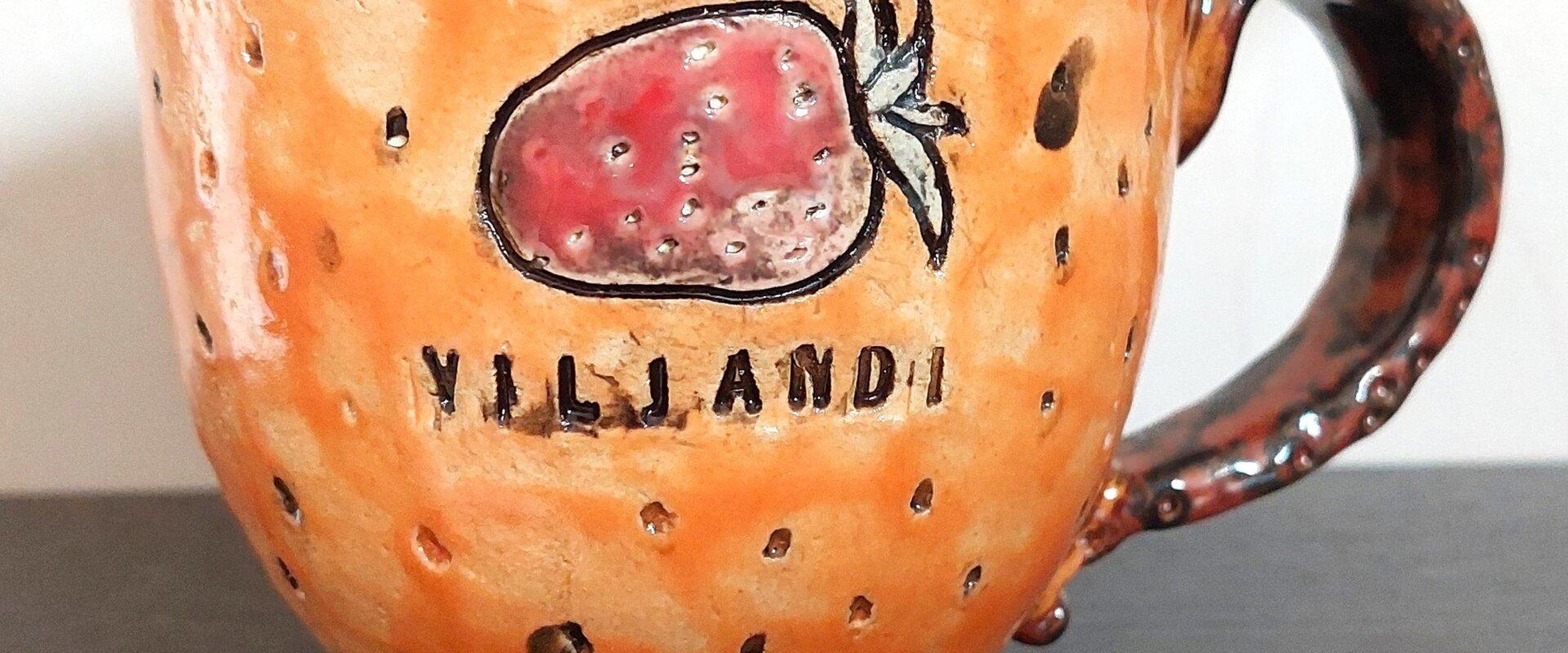 Viljandi strawberry mug